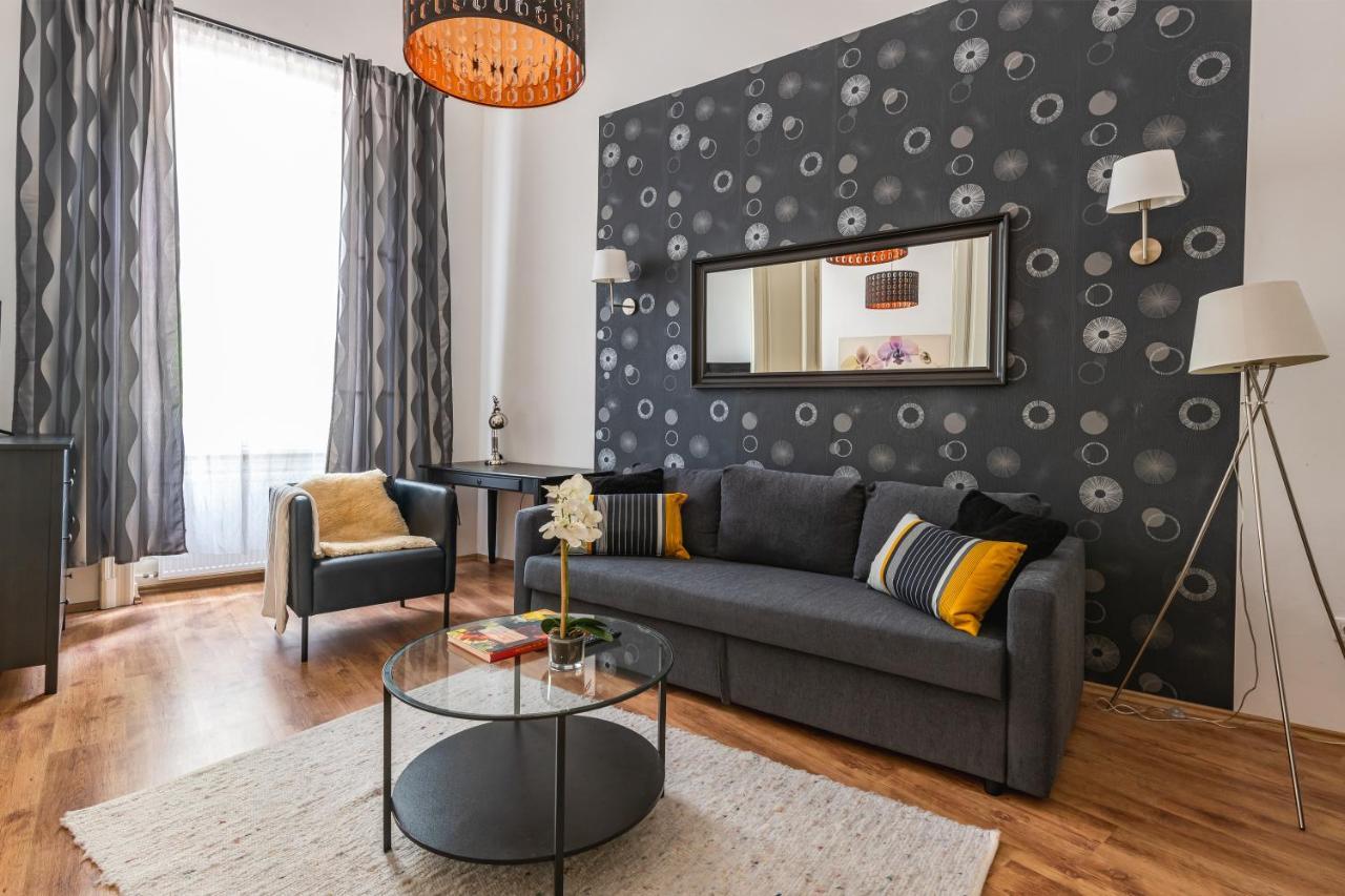 Apartamento Deluxe Bella Next To The New York Cafe *